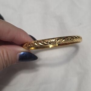 NWOT 18K Gold Filled Bangle Bracelet